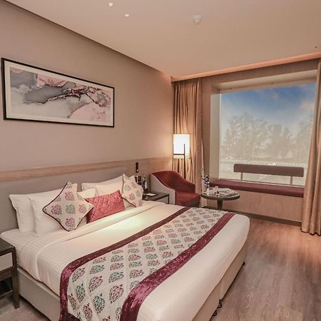 Regenta Place Verka Амритсар Екстериор снимка