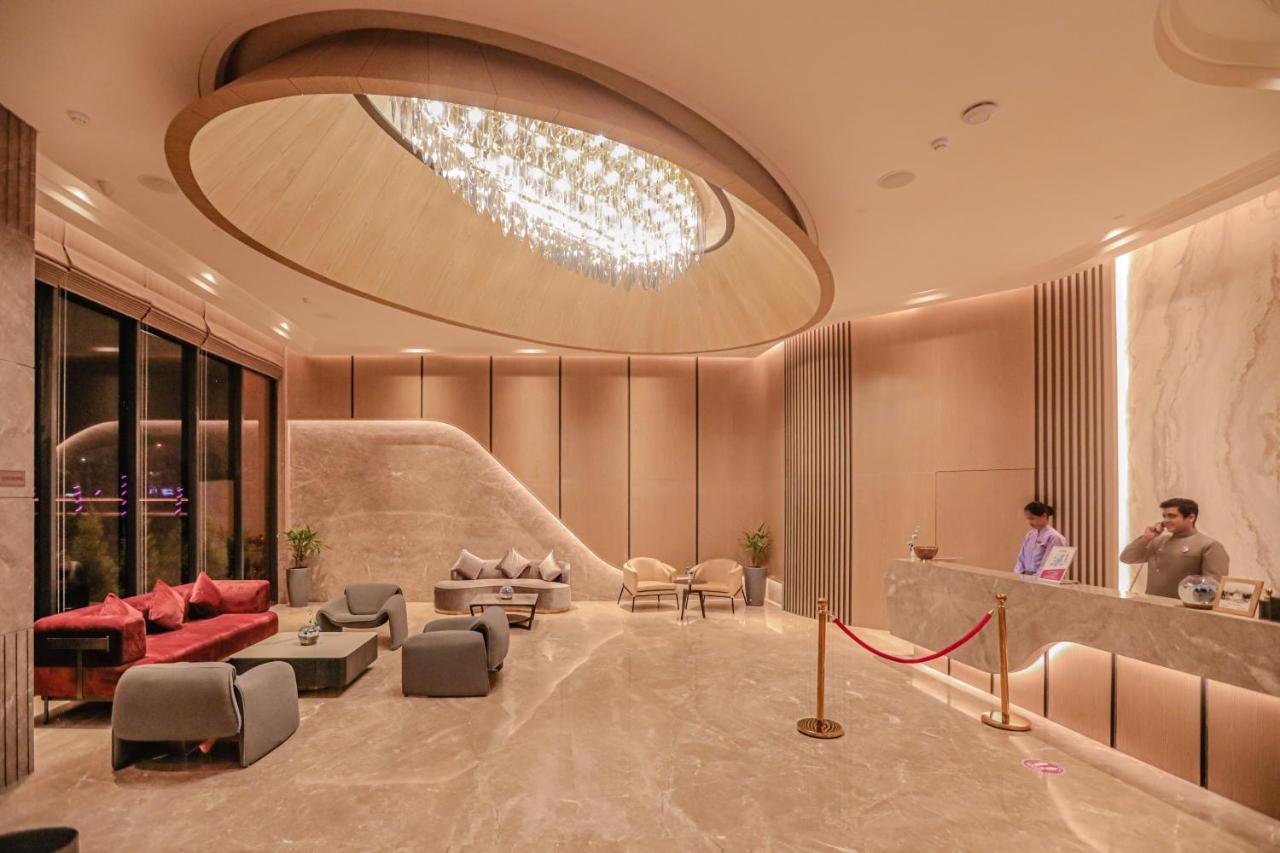 Regenta Place Verka Амритсар Екстериор снимка