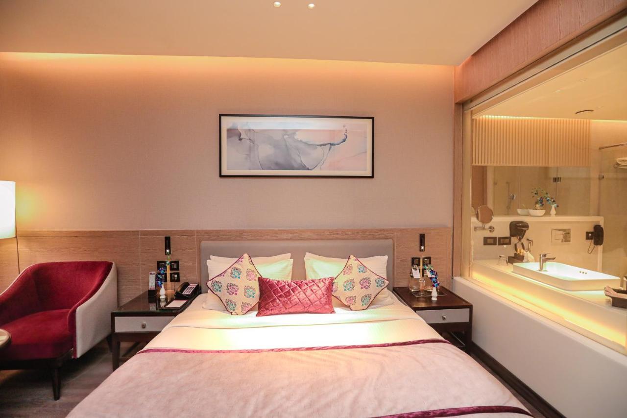 Regenta Place Verka Амритсар Екстериор снимка